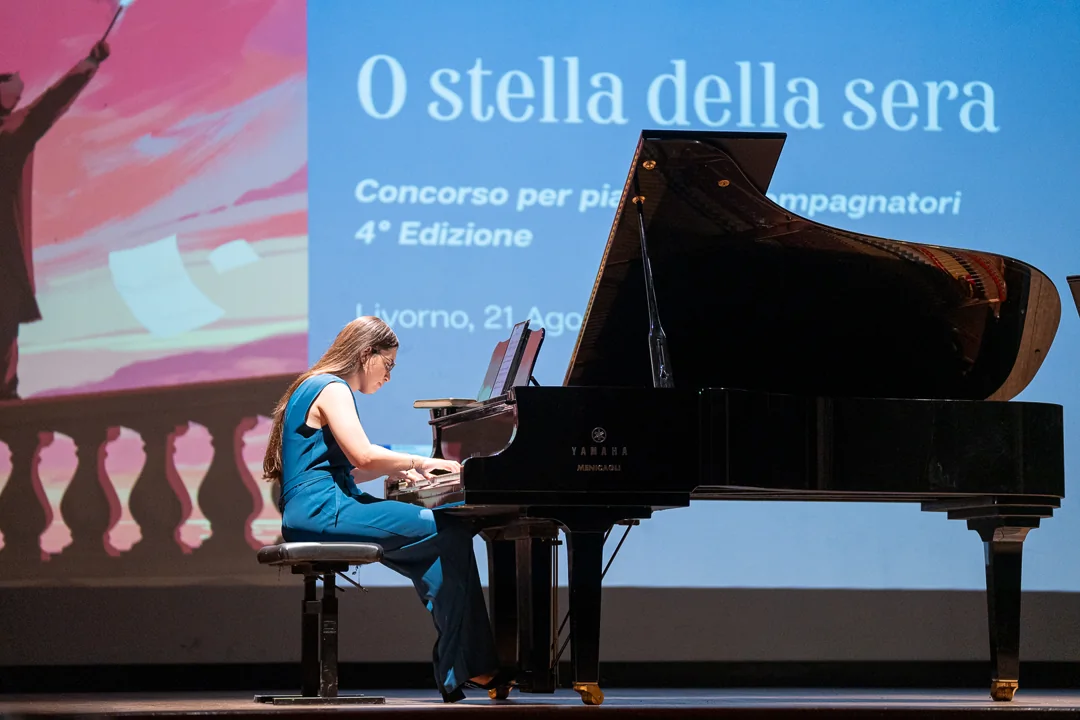 Pianoforte e proiezione del concorso O stella della sera