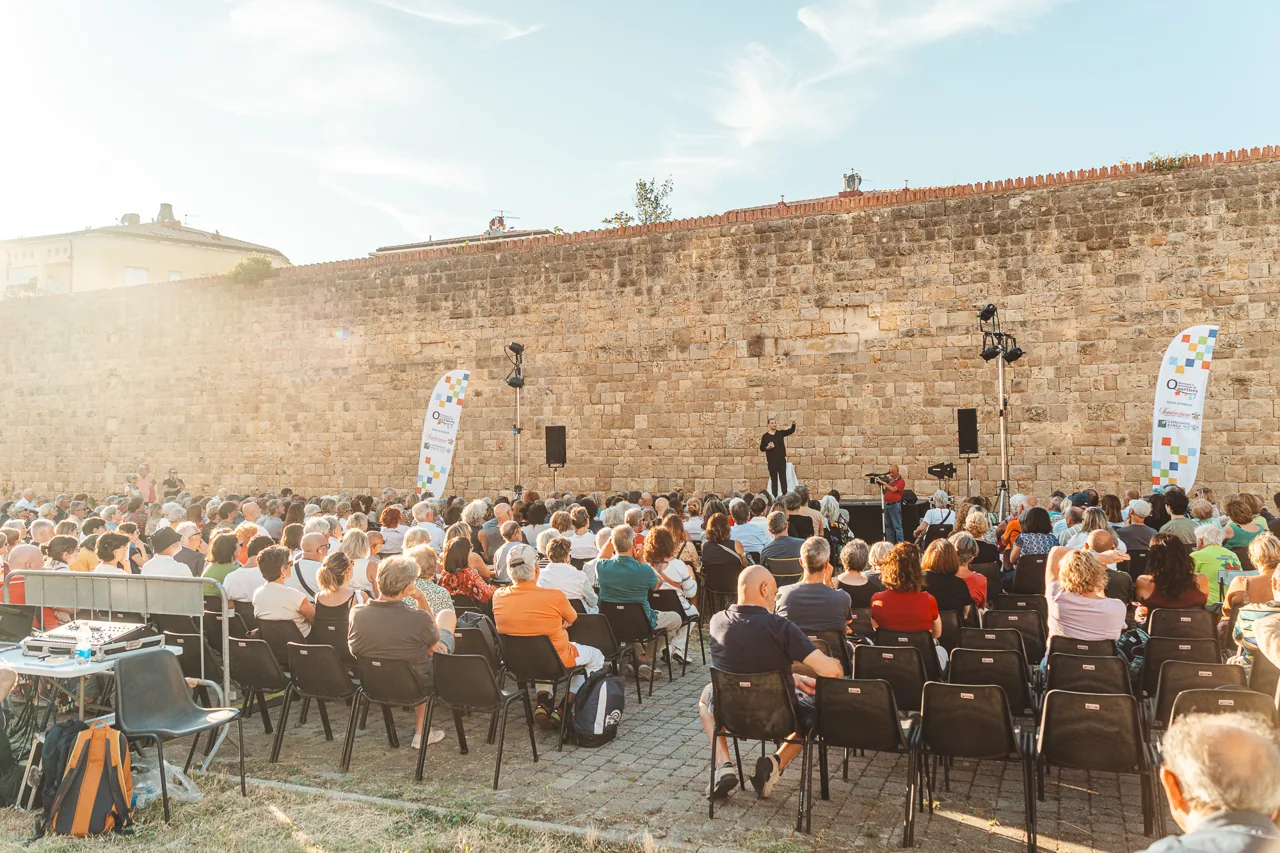Pubblico e spettacolo teatrale all'aperto, Scenari di Quartiere